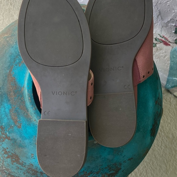 Vionic sandals - Picture 8 of 12